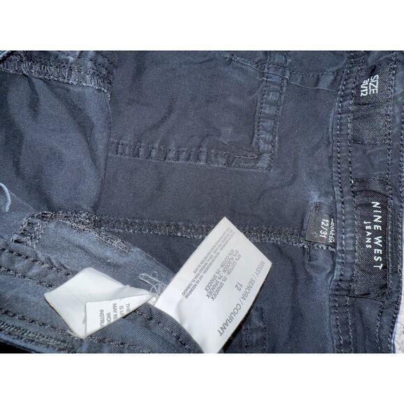 NINE WEST black shorts size 12/31 - Picture 2 of 4